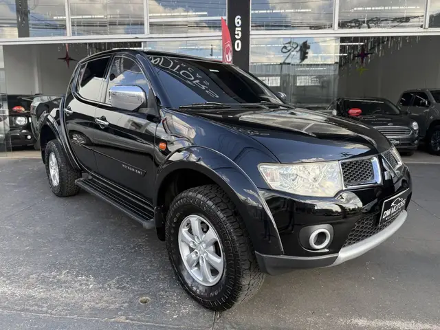 Carro Mitsubishi L200 Triton 2013 3.2 DI-D 4x4