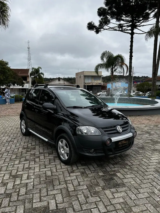 Carro Volkswagen CrossFox 2010 1.6 (Flex)