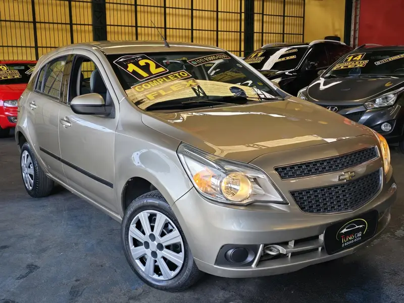 Chevrolet LT 1.4 8V (Flex)