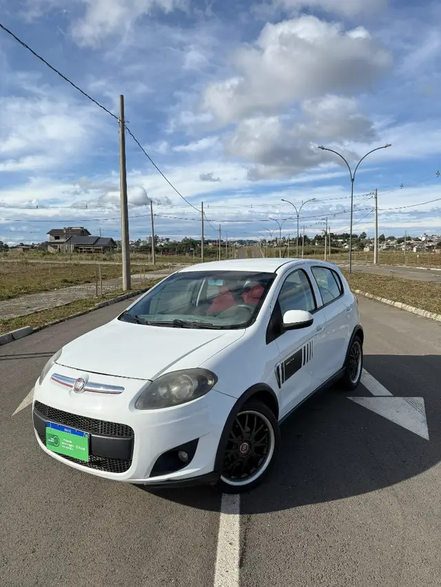 Carro Fiat Palio 2013 Sporting 1.6 16V (Flex)