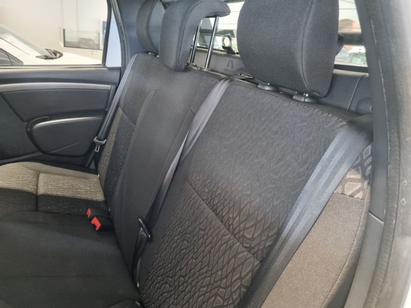 Duster Oroch 1.6 16V SCe Expression (Flex)