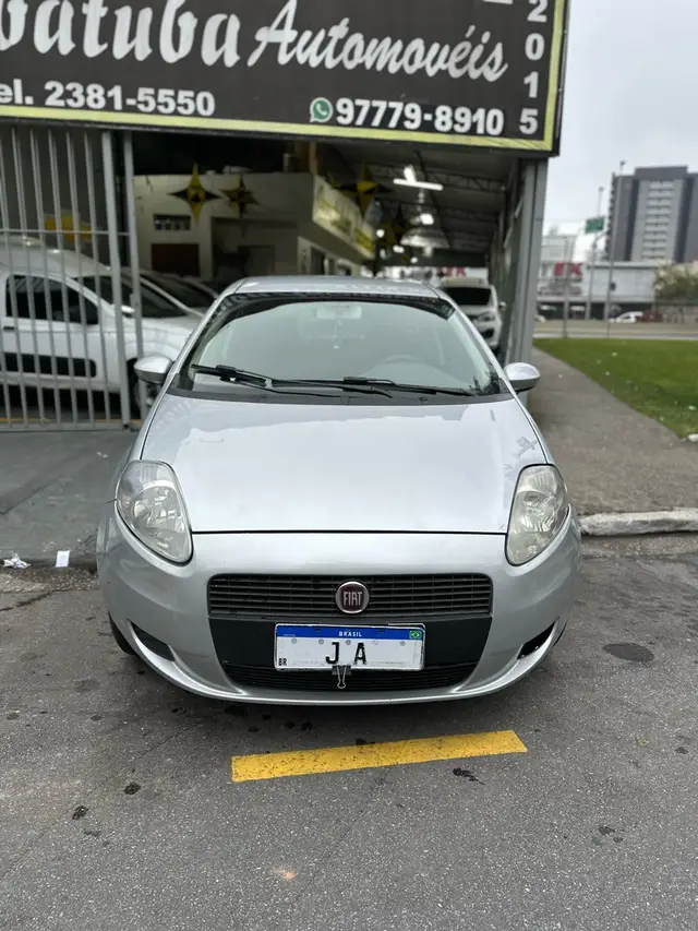 Carro Fiat Punto 2011 Attractive 1.4 (Flex)