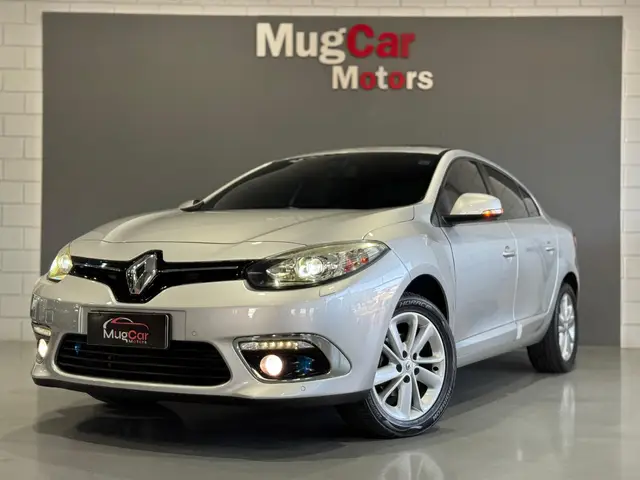 Carro Renault Fluence 2016 2.0 16V Privilege X-Tronic (Flex)