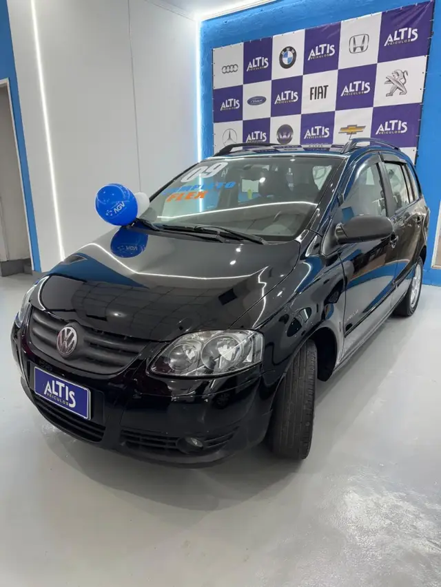 Carro Volkswagen SpaceFox 2009 Comfortline 1.6 8V (Flex)
