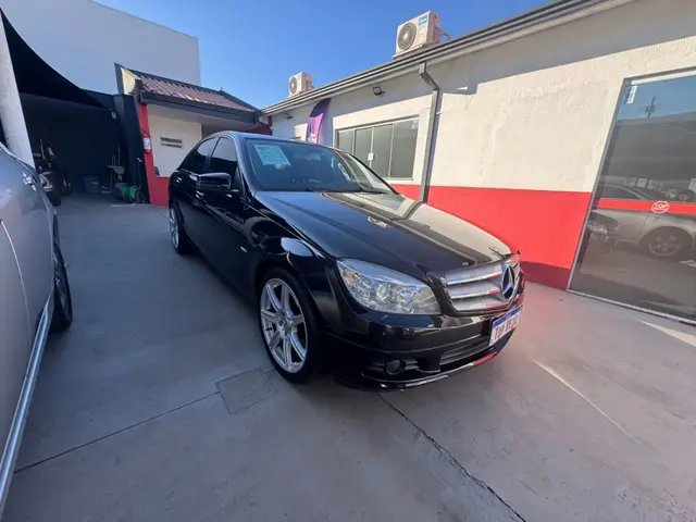 Carro Mercedes-Benz C 180  2011 CGI Kompressor Classic 1.6 16V Aut.