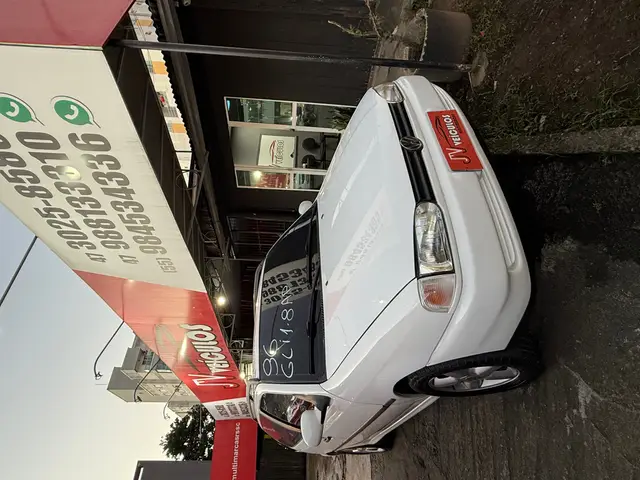 Carro Volkswagen Parati 1996 CLi 1.8