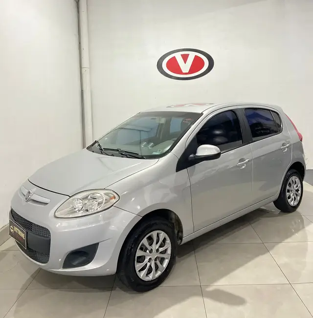 Carro Fiat Palio 2013 Attractive 1.0 Evo (Flex)