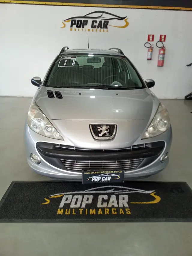 Carro Peugeot 207 SW 2011 XR 1.4 8V (flex)