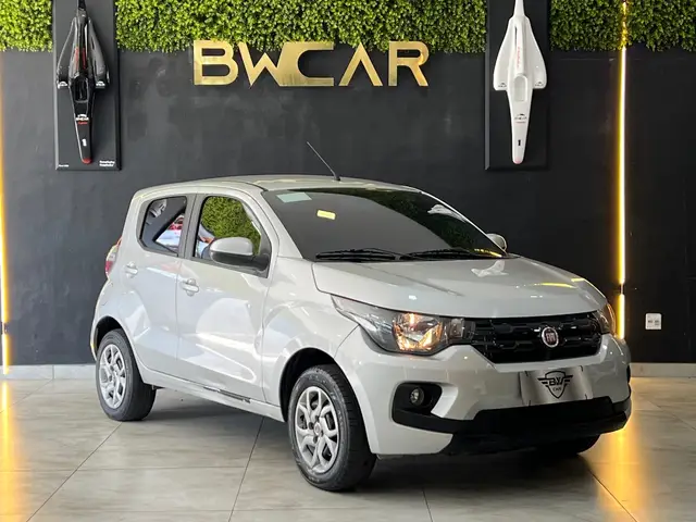 Carro Fiat Mobi 2018 FireFly Drive 1.0 (Flex)