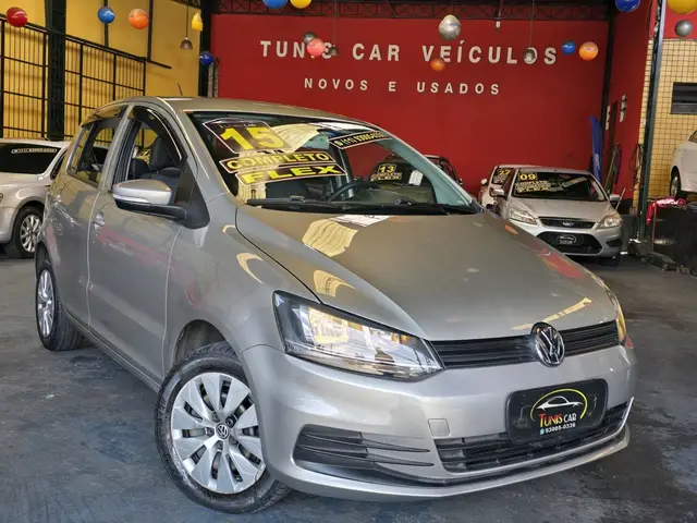 Carro Volkswagen Fox 2015 Trendline 1.6 MSI (Flex)