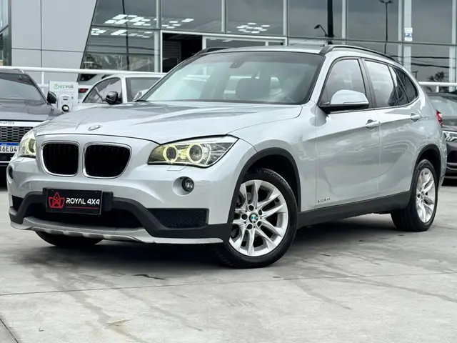 Carro BMW X1 2015 2.0 sDrive20i Activeflex