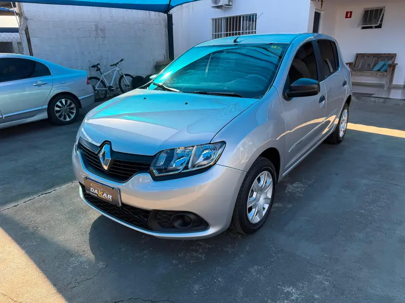 Renault Sandero Authentique 1.0 (Flex)