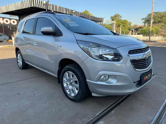 Carro Chevrolet Spin 2013 LTZ 7S 1.8 (Flex) (Aut)