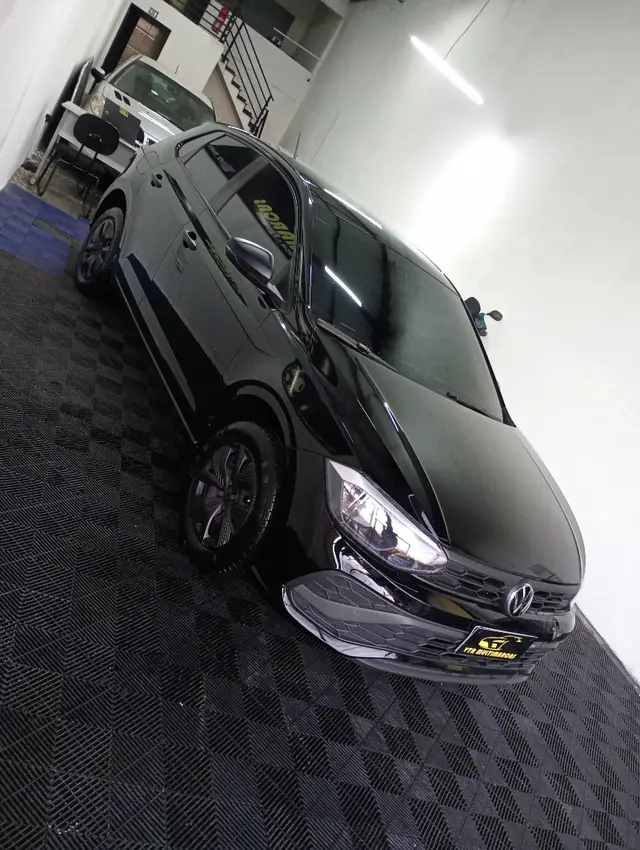 Carro Volkswagen Polo 2024 Track 1.0 Flex 12V 5p