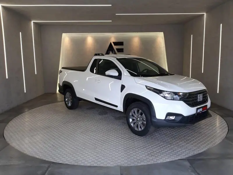 Fiat Strada Freedom 1.3 CS (Flex)