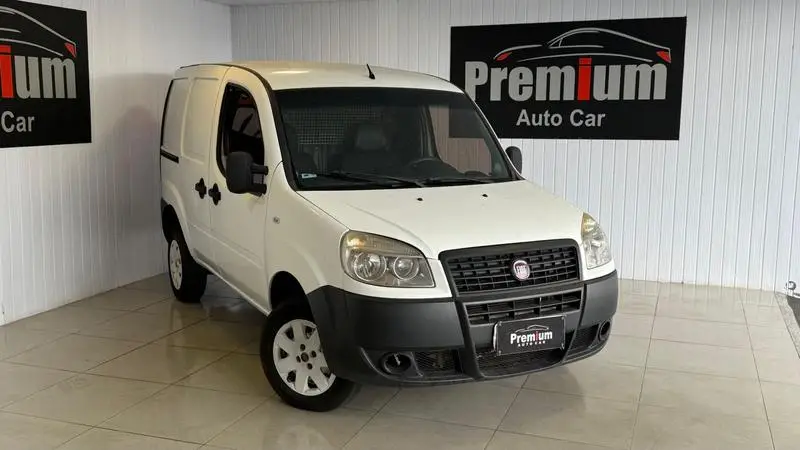 Fiat Doblò Attractive 1.4 8V (Flex)