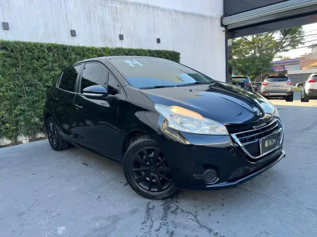 Carro Peugeot 208 2014 Active 1.5 8V (Flex)