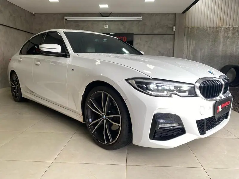 BMW 320i Sport ActiveFlex