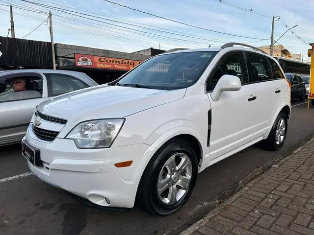 Carro Chevrolet Captiva 2014 2.4 16V (Aut)
