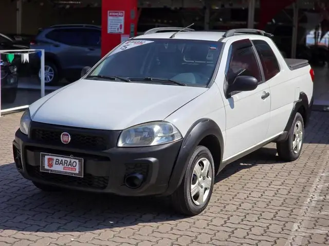 Carro Fiat Strada 2015 Working 1.4 (Flex)