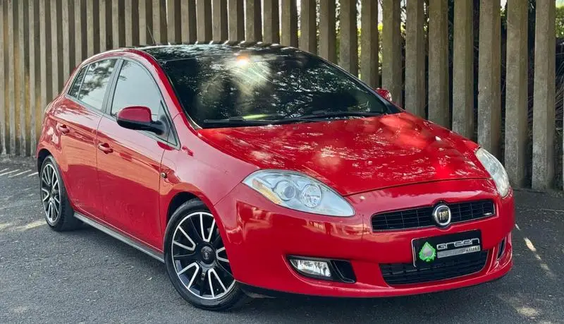 Fiat Bravo Essence 1.8 16V (Flex)