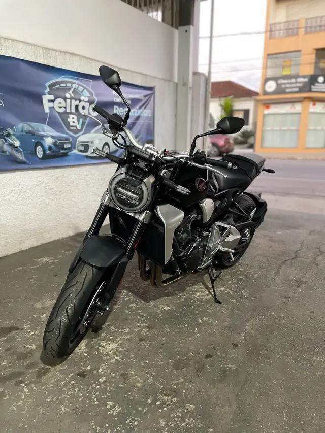 Moto Honda CB 1000R 2021 Neo Sports Café