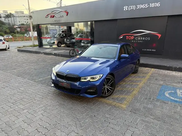 Carro BMW 330i 2019 330i Sport 2.0 TB 16V 4p