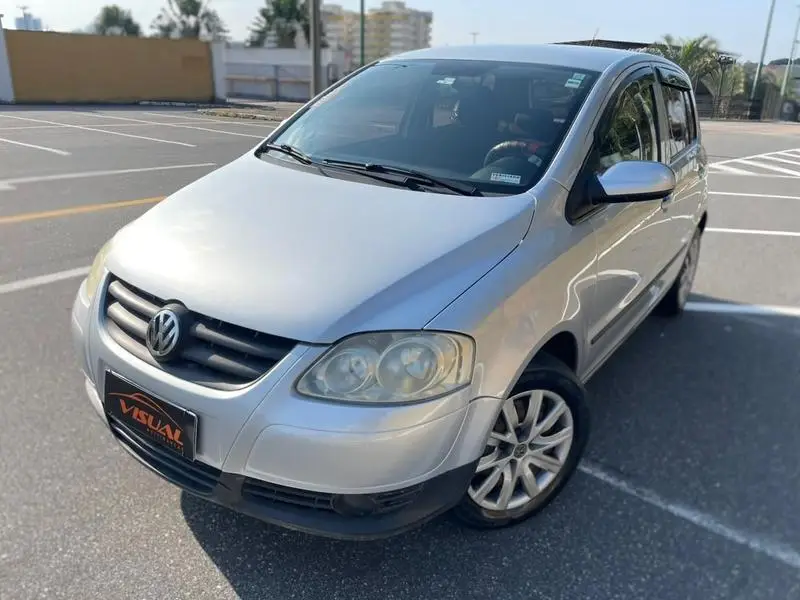 Volkswagen Fox 1.0 8V (Flex)