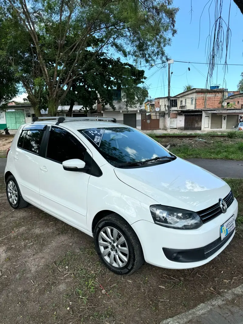 Volkswagen Fox 1.0 TEC (Flex) 4p