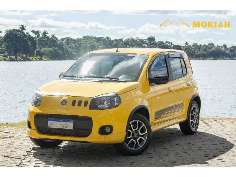Fiat Uno Sporting 1.4 8V (Flex) 4p