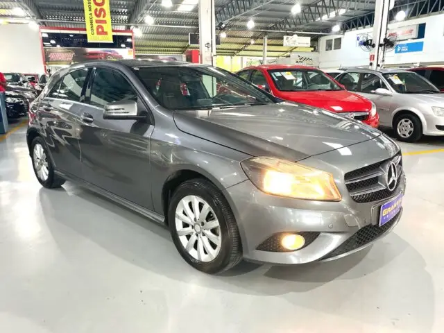 Carro Mercedes-Benz Classe A  2014 200 Style 1.6 DCT Turbo