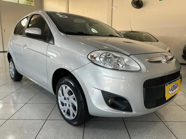 Carro Fiat Palio 2016 Attractive 1.0 Evo (Flex)
