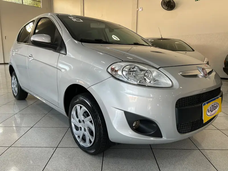 Fiat Palio Attractive 1.0 Evo (Flex)