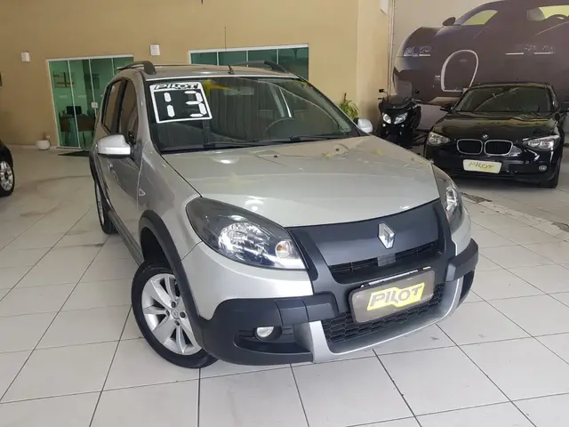 Carro Renault Sandero Stepway 2013 1.6 8V (Flex)