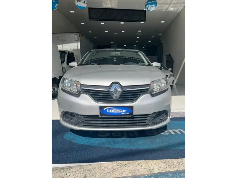 Renault Logan Expression 1.0 16V (flex)