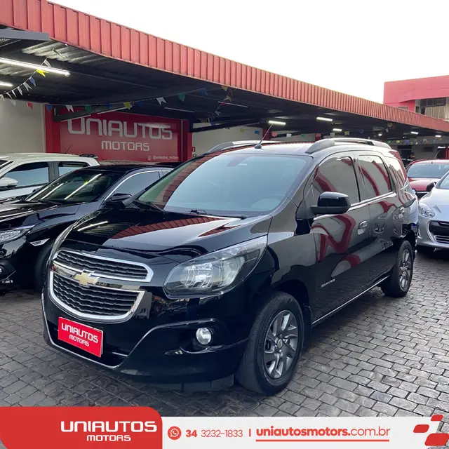 Carro Chevrolet Spin 2017 Advantage 5S 1.8 (Flex) (Aut)
