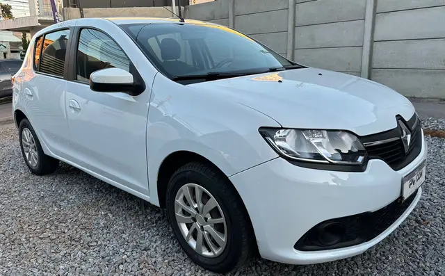 Carro Renault Sandero 2016 Expression 1.0 16V (Flex)
