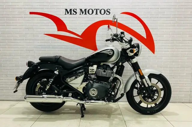 Moto Royal Enfield Super Meteor 2025 Astral