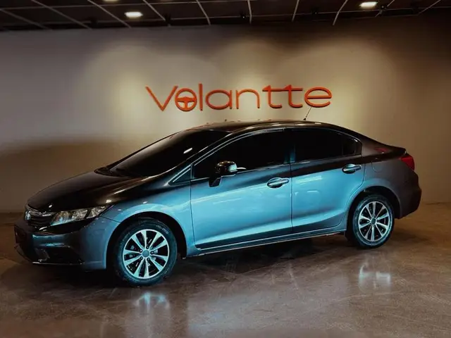 Carro Honda Civic 2016 LXS 1.8 i-VTEC (Aut) (Flex)