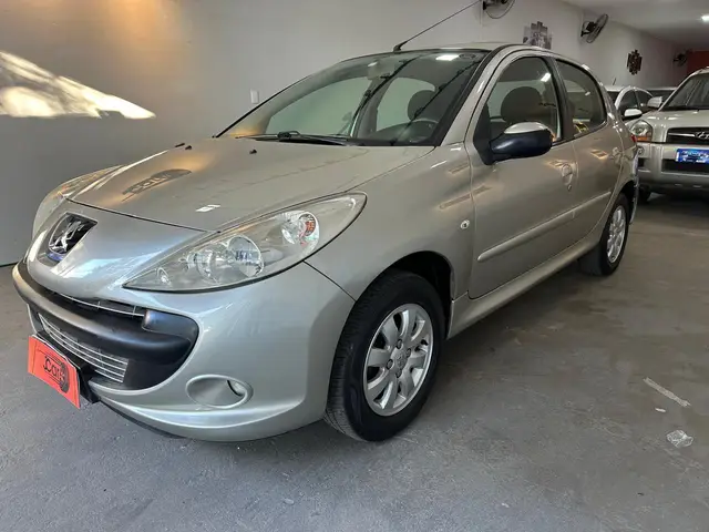Carro Peugeot 207 2011 Hatch XR Sport 1.4 8V (flex)