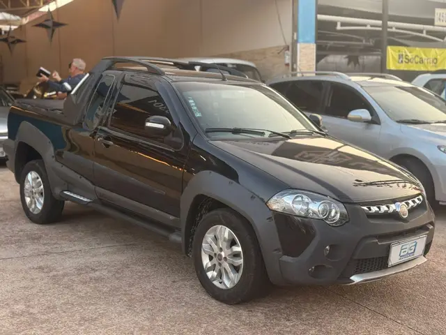 Carro Fiat Strada 2013 Adventure 1.8 16V (Flex) (Cabine Estendida)
