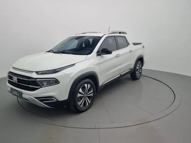 Carro Fiat Toro 2023 Volcano 2.0 TDI 4x4 (Aut)