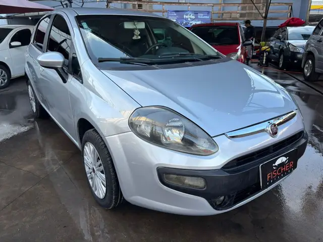 Carro Fiat Punto 2013 Attractive 1.4 (Flex)
