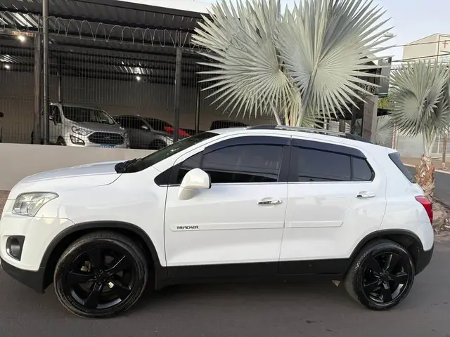 Carro Chevrolet Tracker 2014 LTZ 1.8 16v Ecotec (Aut) (Flex)