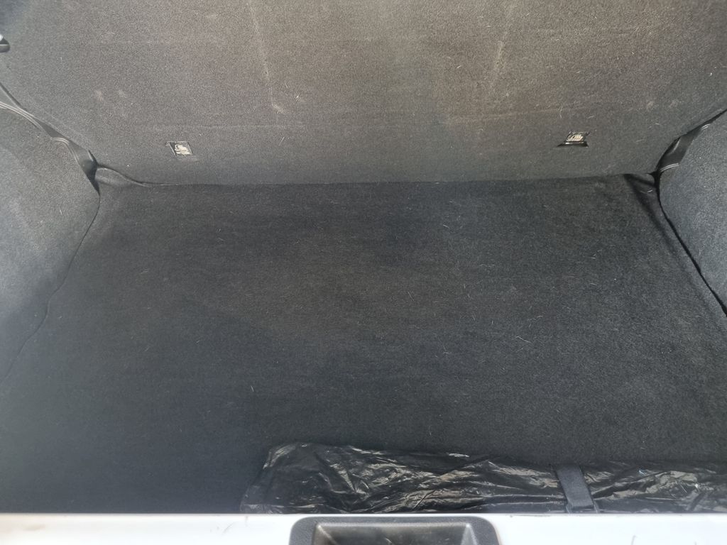Kwid Outsider 1.0