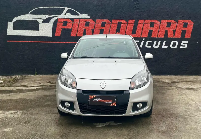 Fiat Strada Adv.1.8 16V Dualogic Flex CD