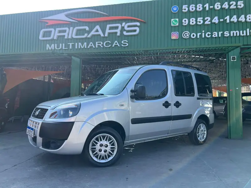 Fiat Doblò Essence 1.8 16V (Flex)