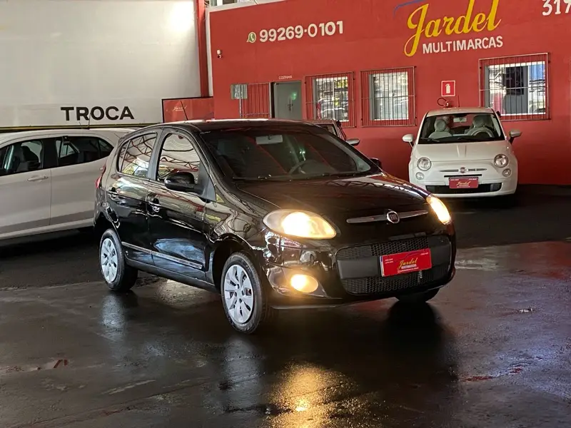 Fiat Palio Attractive 1.4 8V (Flex)