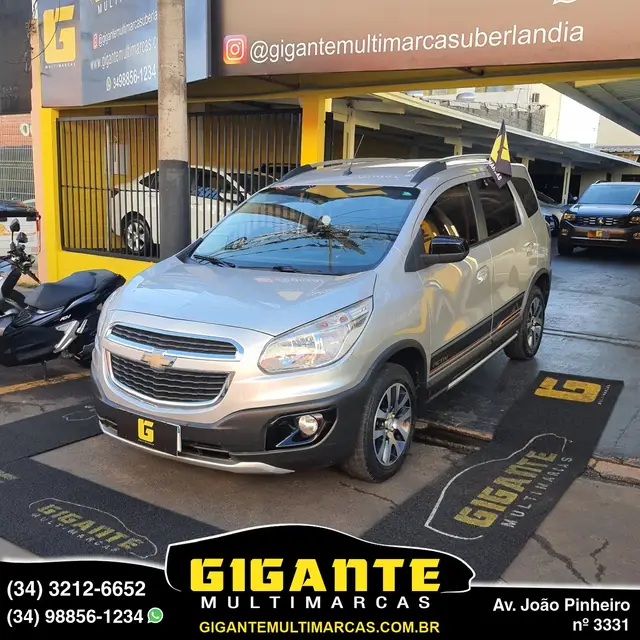 Carro Chevrolet Spin 2016 Activ 1.8 (Flex) (Aut)