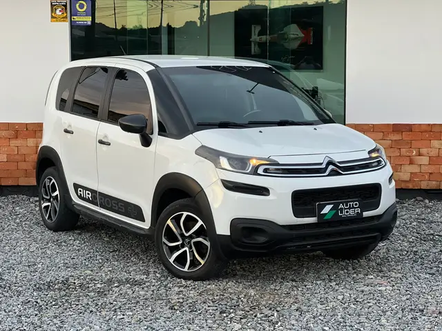 Carro Citroën Aircross 2016 Start 1.5 8V (Flex)